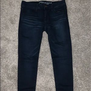 NWOT Dark denim low rise jeggings